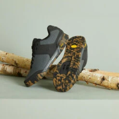 CHAUSSURES ALL MOUNTAIN POUR PEDALES AUTOMATIQUES GIRO CLUTCH