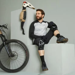 CHAUSSURES ALL MOUNTAIN POUR PEDALES AUTOMATIQUES GIRO CLUTCH -Vélo Mania chaussures all mountain pour pedales automatiques giro clutch 4