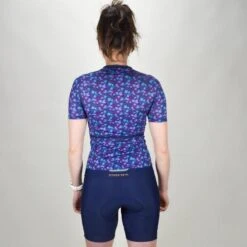 Cuissard Cyclisme Femme Bleu Ecoresponsable 11 Cuissard Cyclisme Femme Bleu Ecoresponsable -Vélo Mania cuissard cyclisme femme bleu ecoresponsable 4
