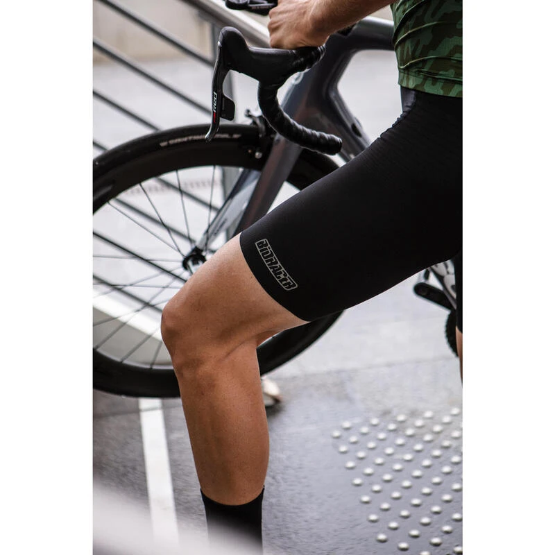 Bioracer Cuissard Pour Hommes - Noir - Epic (2022) 7 Bioracer Cuissard Pour Hommes - Noir - Epic (2022) – Image 5