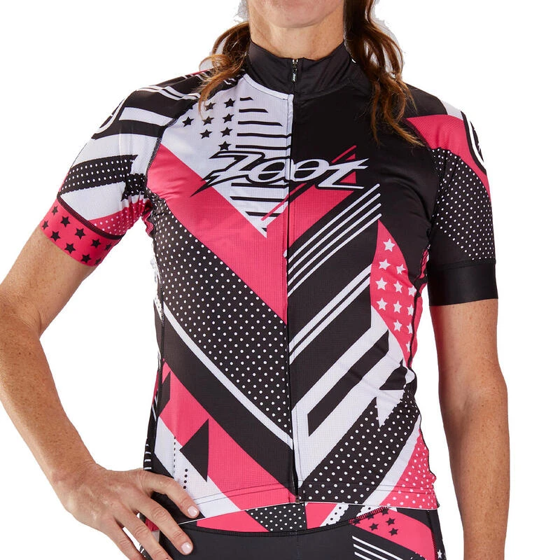 Équipe Féminine De Cyclistes ZOOT 3 Équipe Féminine De Cyclistes ZOOT