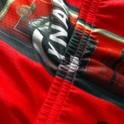 Maillot De Cyclisme à Manches Courtes Cynar 8 Maillot De Cyclisme à Manches Courtes Cynar -Vélo Mania maillot de cyclisme a manches courtes cynar 2