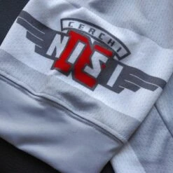 Maillot De Cyclisme à Manches Courtes Gris Cerchi Nisi 8 Maillot De Cyclisme à Manches Courtes Gris Cerchi Nisi -Vélo Mania maillot de cyclisme a manches courtes gris cerchi nisi 2