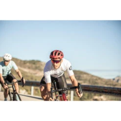 Maillot Vélo Route Manches Courtes été Homme - Racer Ultralight TEAM 10 Maillot Vélo Route Manches Courtes été Homme - Racer Ultralight TEAM -Vélo Mania maillot velo route manches courtes ete homme racer ultralight team 3