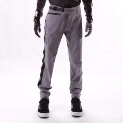 Pantalon Stay Strong V2 Gris/Noir Adulte -Vélo Mania pantalon stay strong v2 grisnoir adulte 2