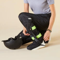 BTWIN SURPANTALON PLUIE VELO VILLE 100 NOIR 11 BTWIN SURPANTALON PLUIE VELO VILLE 100 NOIR -Vélo Mania surpantalon pluie velo ville 100 noir 4