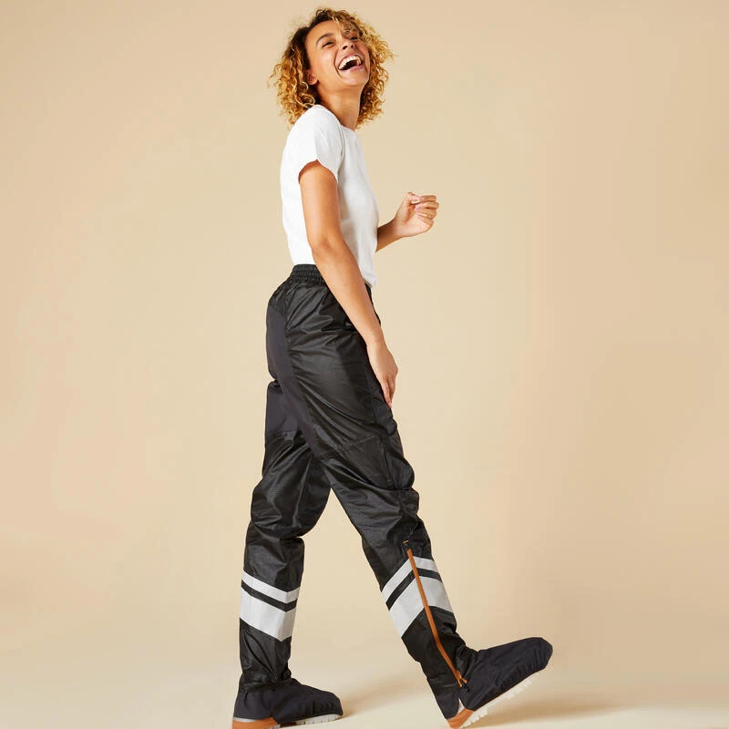 BTWIN SURPANTALON PLUIE VELO VILLE 540 FEMME NOIR 5 BTWIN SURPANTALON PLUIE VELO VILLE 540 FEMME NOIR – Image 3