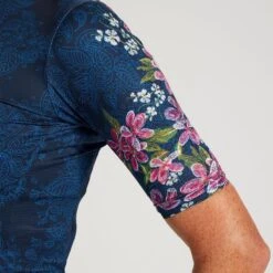 ZOOT Maillot Aéro De Course LTD Femme - Blue Roar - 11 ZOOT Maillot Aéro De Course LTD Femme - Blue Roar - -Vélo Mania zoot maillot aero de course ltd femme blue roar 4